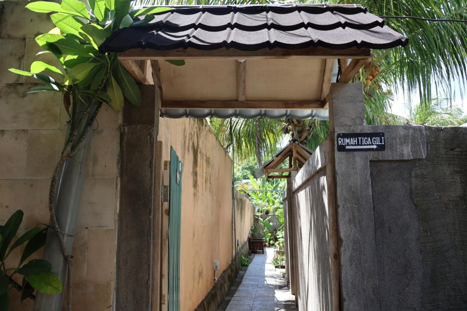 Rumah Tiga Gili 吉利阿尔 外观 照片