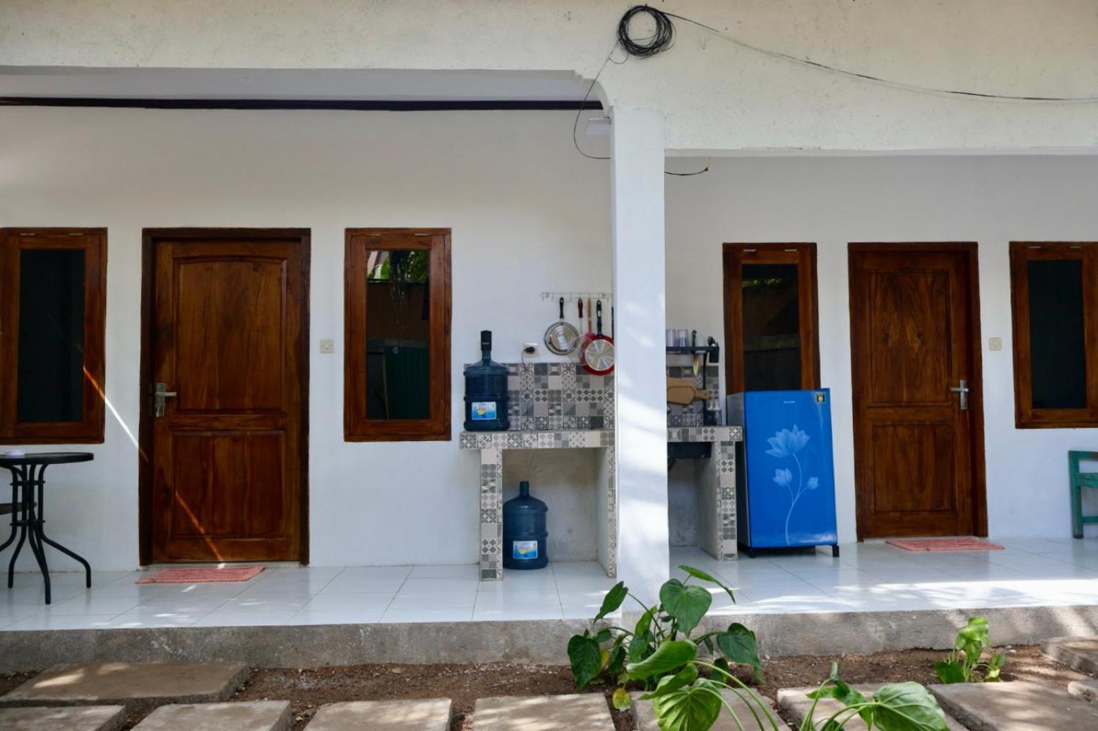 Rumah Tiga Gili 吉利阿尔 外观 照片